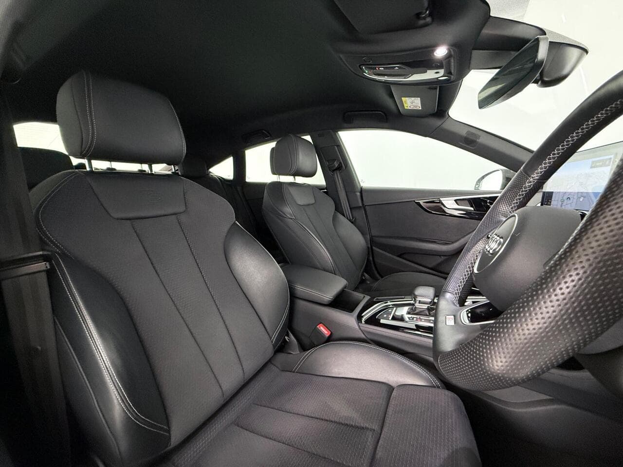 Audi A5 thumbnail Seat Driver