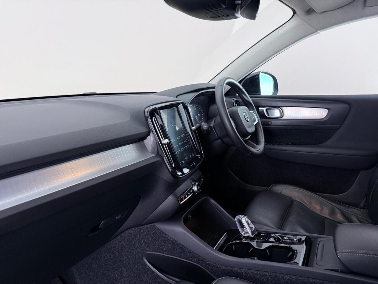Volvo XC40 thumbnail Interior Front
