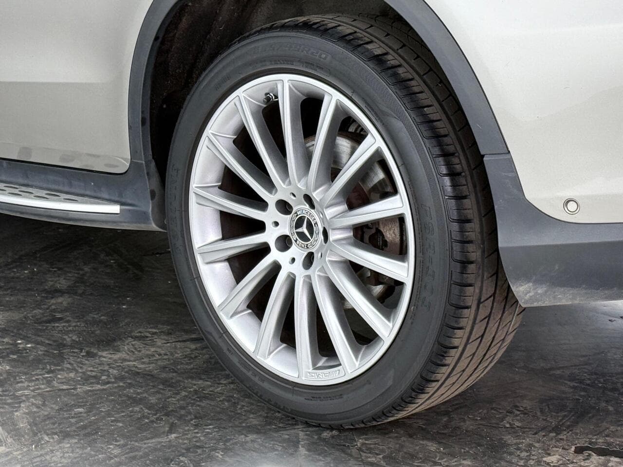 Mercedes-Benz GLC thumbnail Wheel
