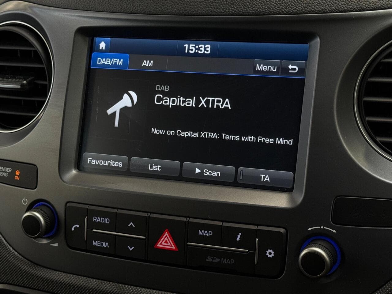 Hyundai i10 thumbnail Infotainment System