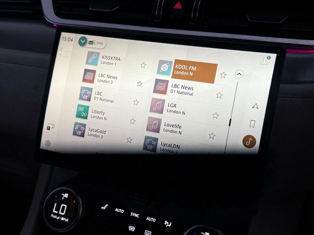Jaguar F-PACE thumbnail Inconclusive