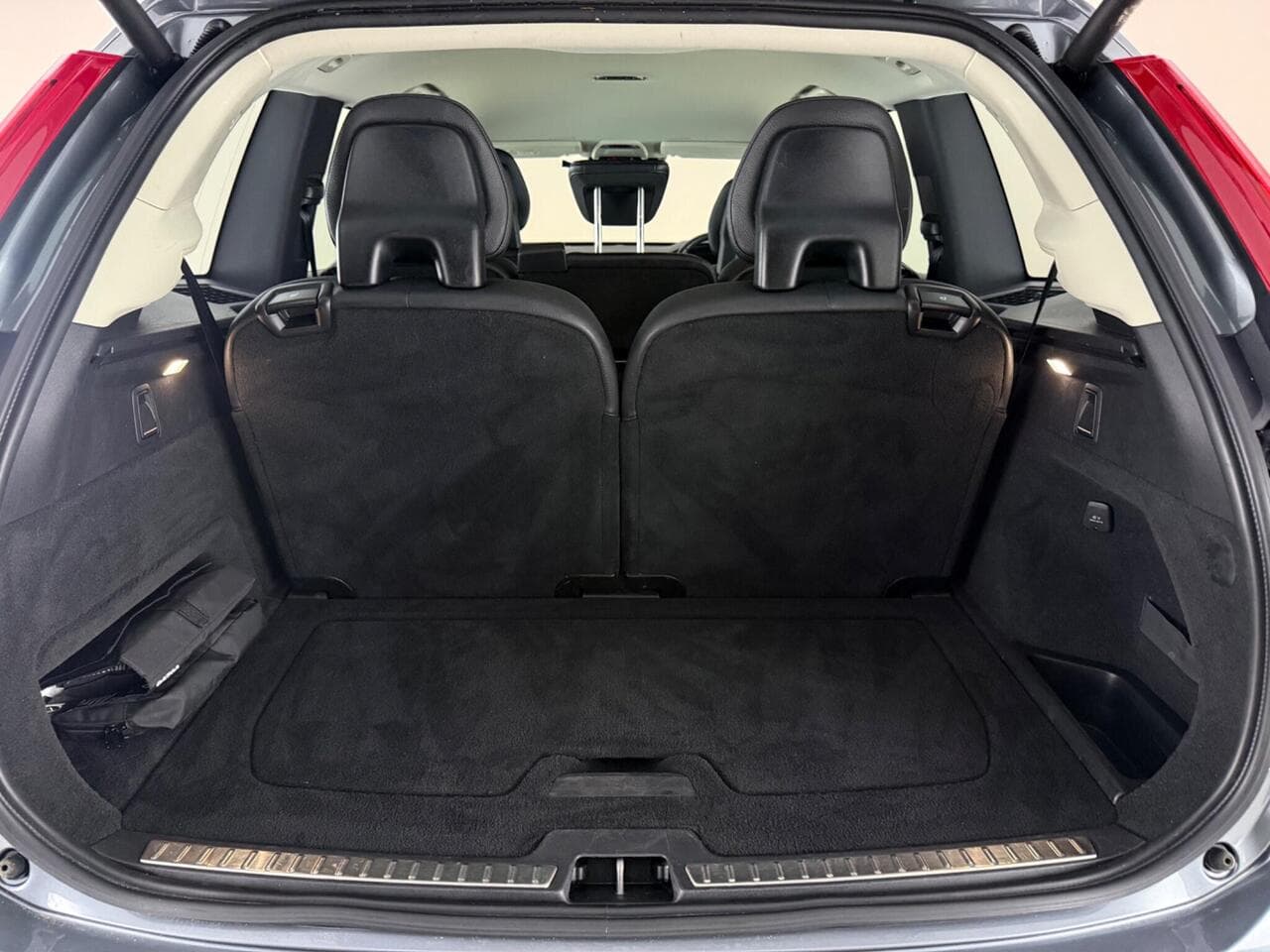 Volvo XC90 thumbnail Boot