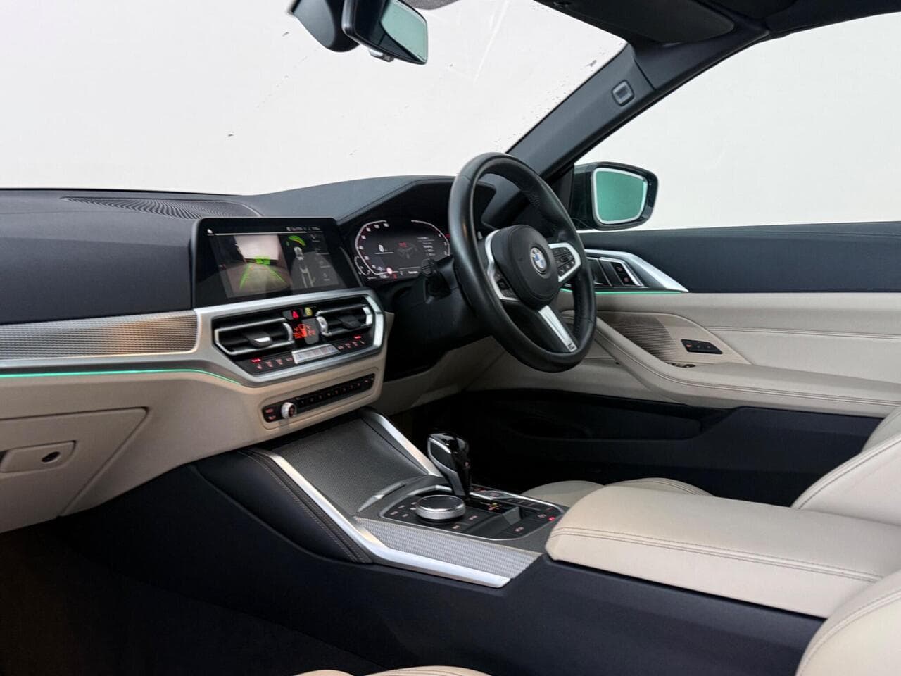 BMW 4 Series thumbnail Interior Front