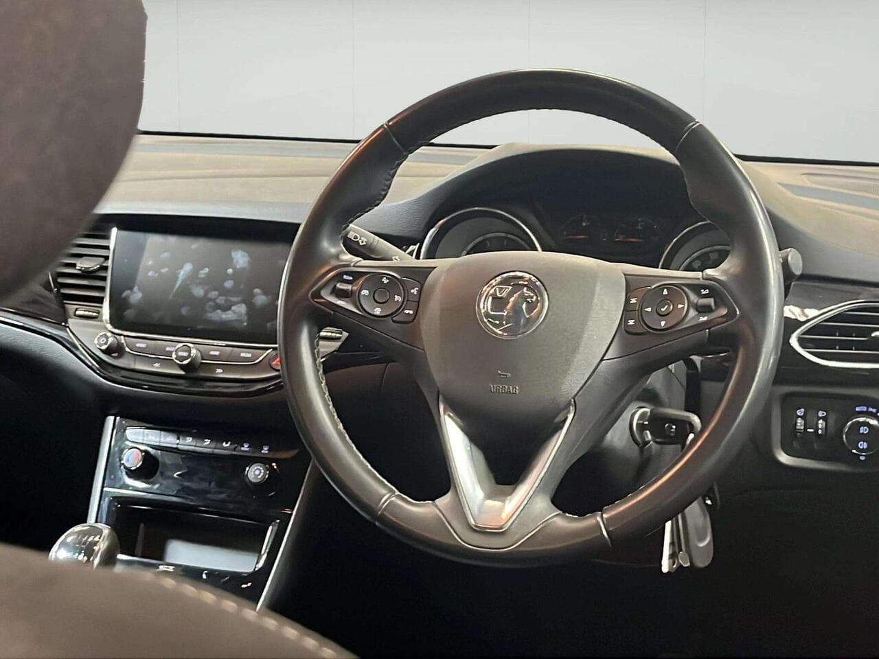 Vauxhall Astra thumbnail Steering Wheel