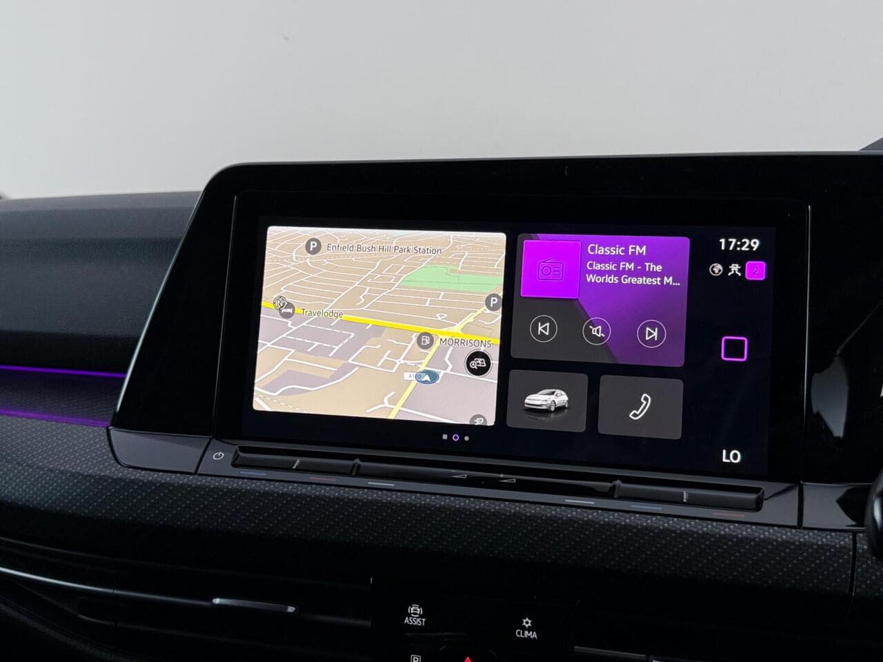 Volkswagen Golf thumbnail Infotainment System