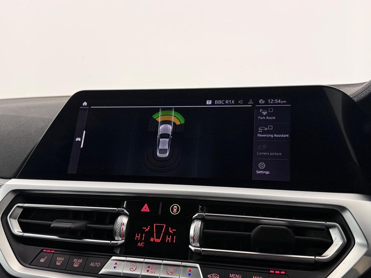 BMW 4 Series thumbnail Infotainment System