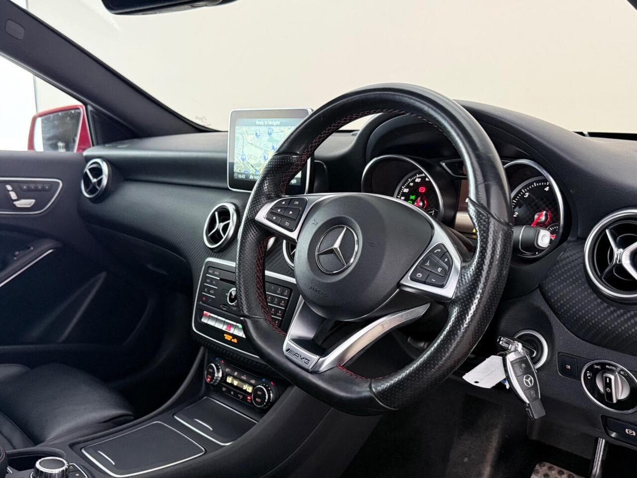 Mercedes-Benz A Class thumbnail Interior Front