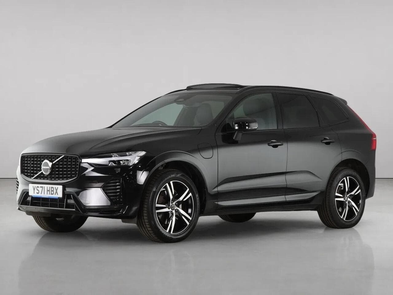 Volvo XC60 thumbnail Front Left