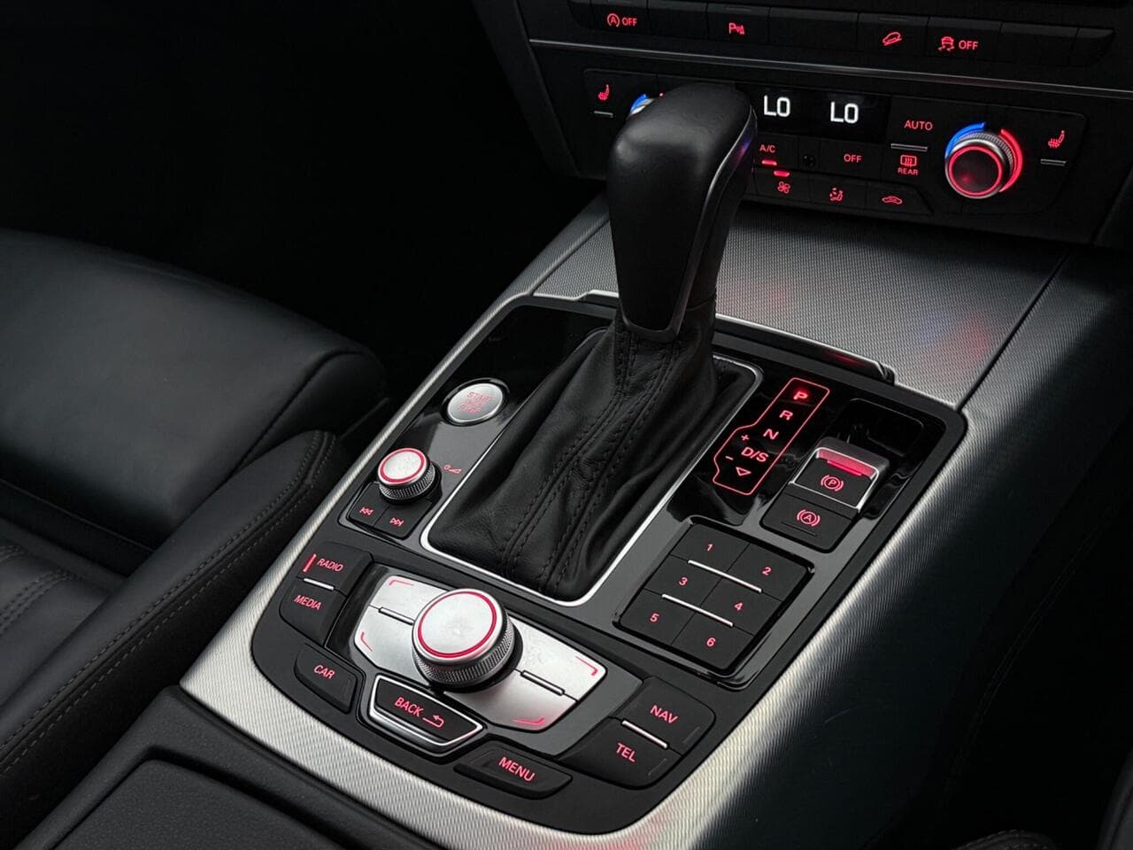Audi A6 Allroad thumbnail Interior Front