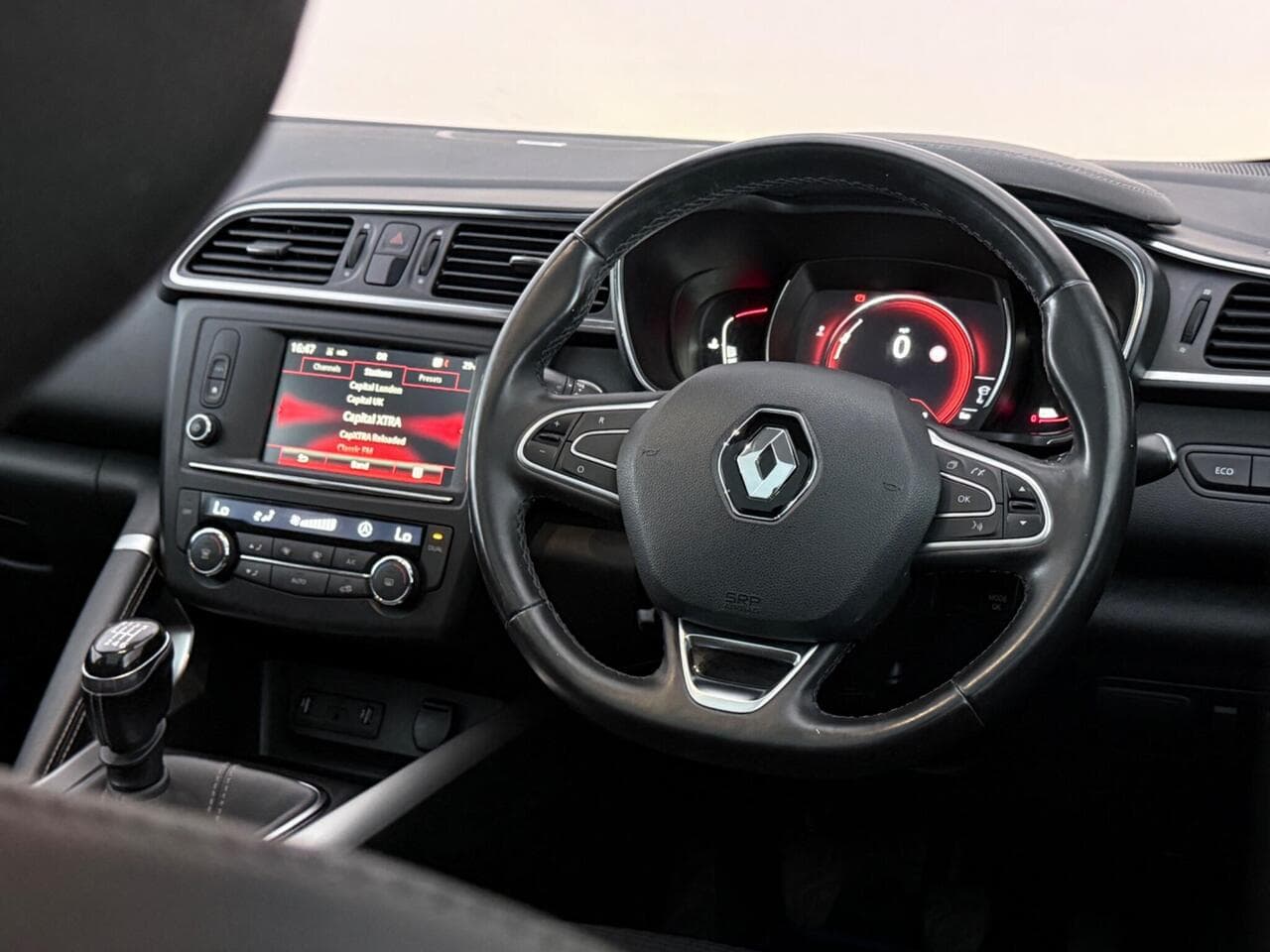 Renault Kadjar thumbnail Steering Wheel