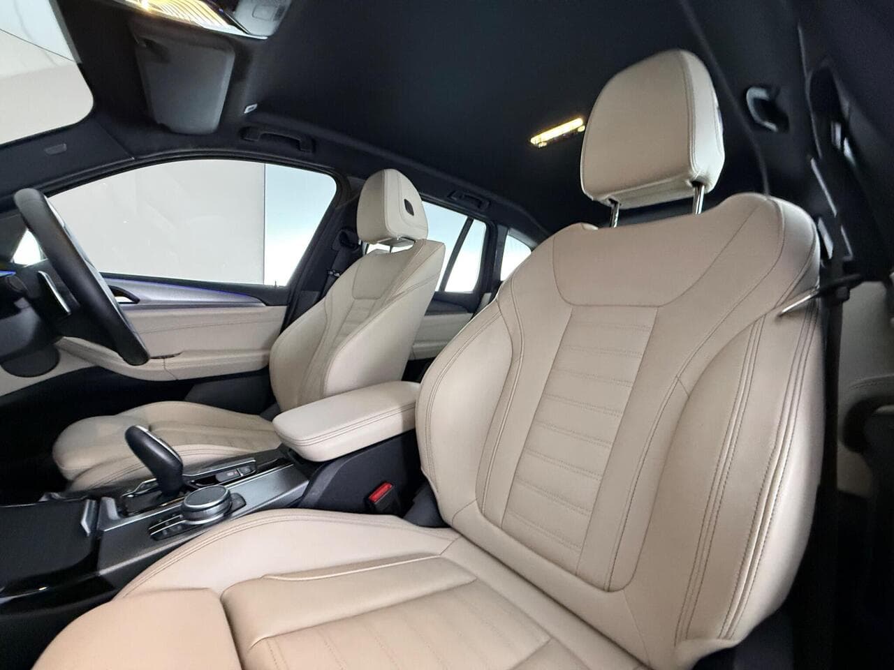 BMW X3 thumbnail Seat Front Passenger