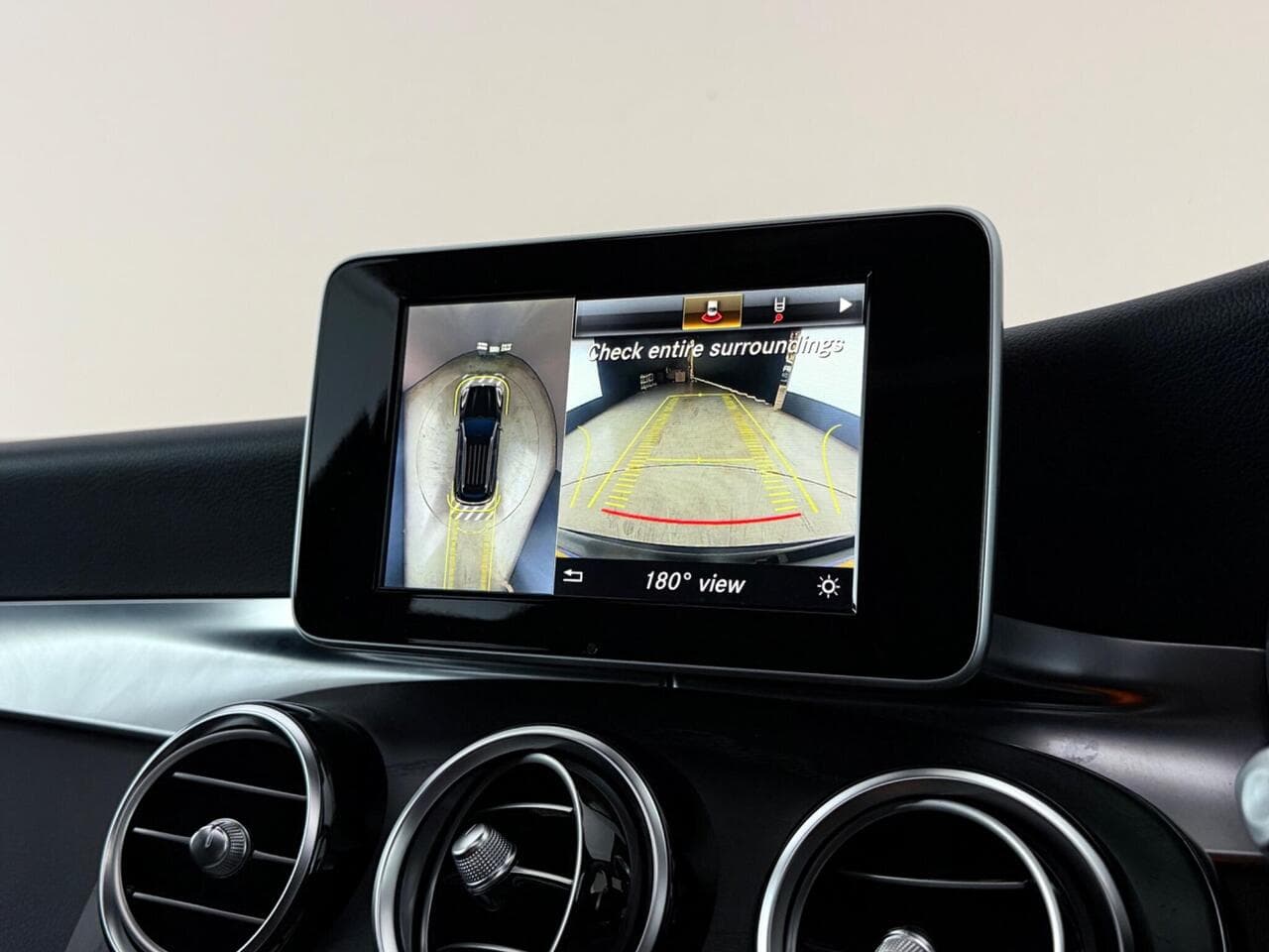 Mercedes-Benz GLC thumbnail Infotainment System