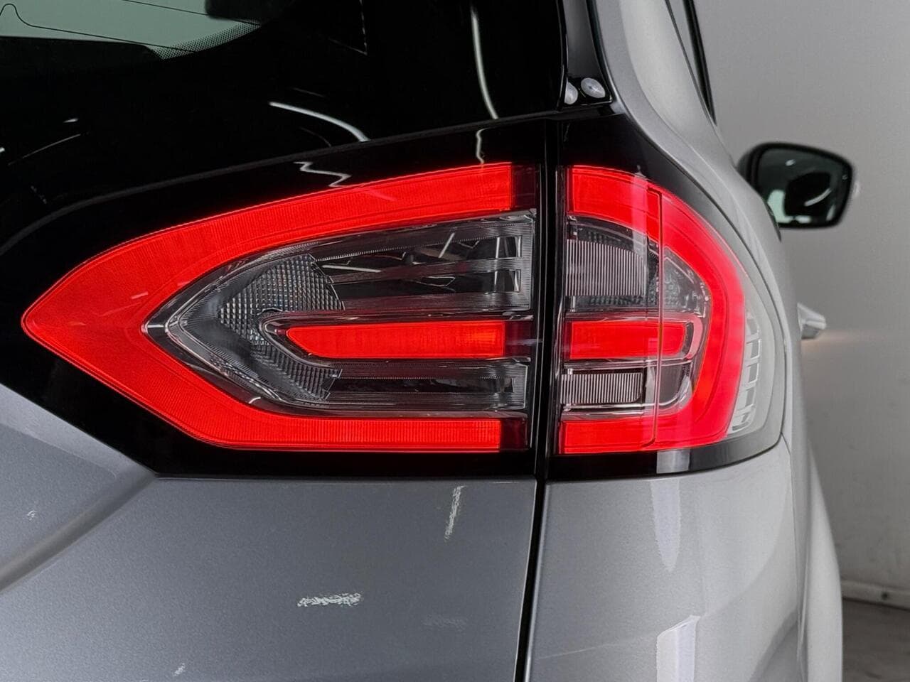Ford Galaxy thumbnail Inconclusive