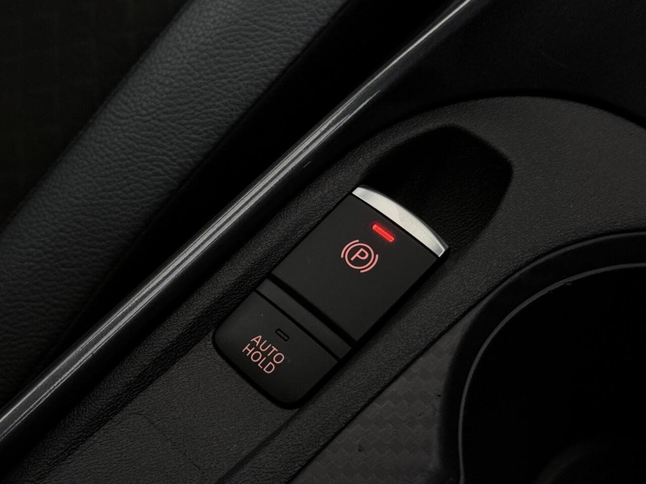 Nissan Juke thumbnail Misc Controls