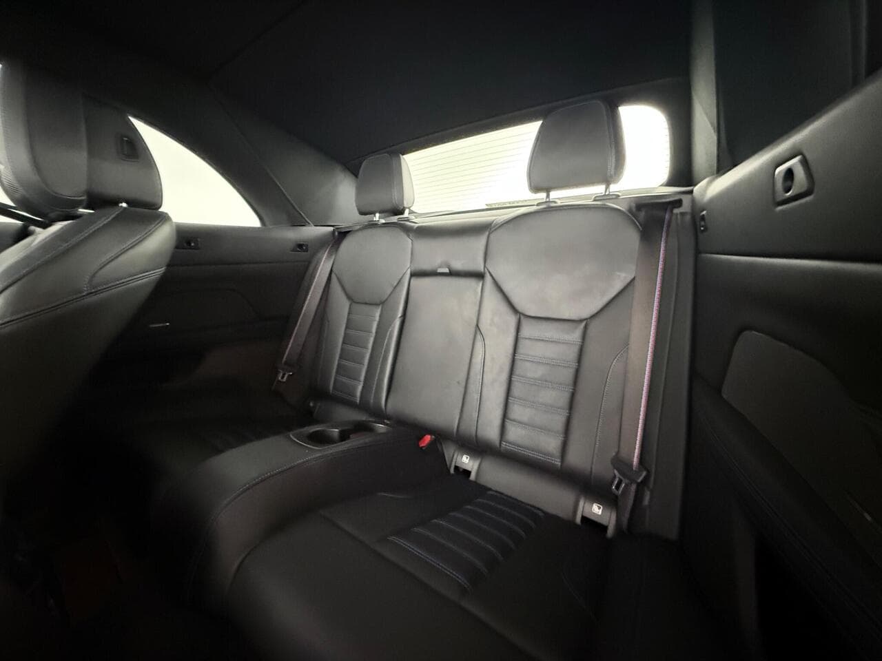BMW 4 Series thumbnail Seats Rear
