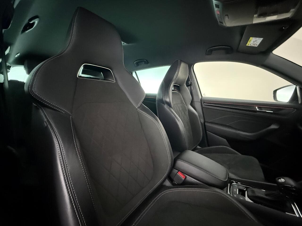 Skoda Kodiaq thumbnail Seat Driver