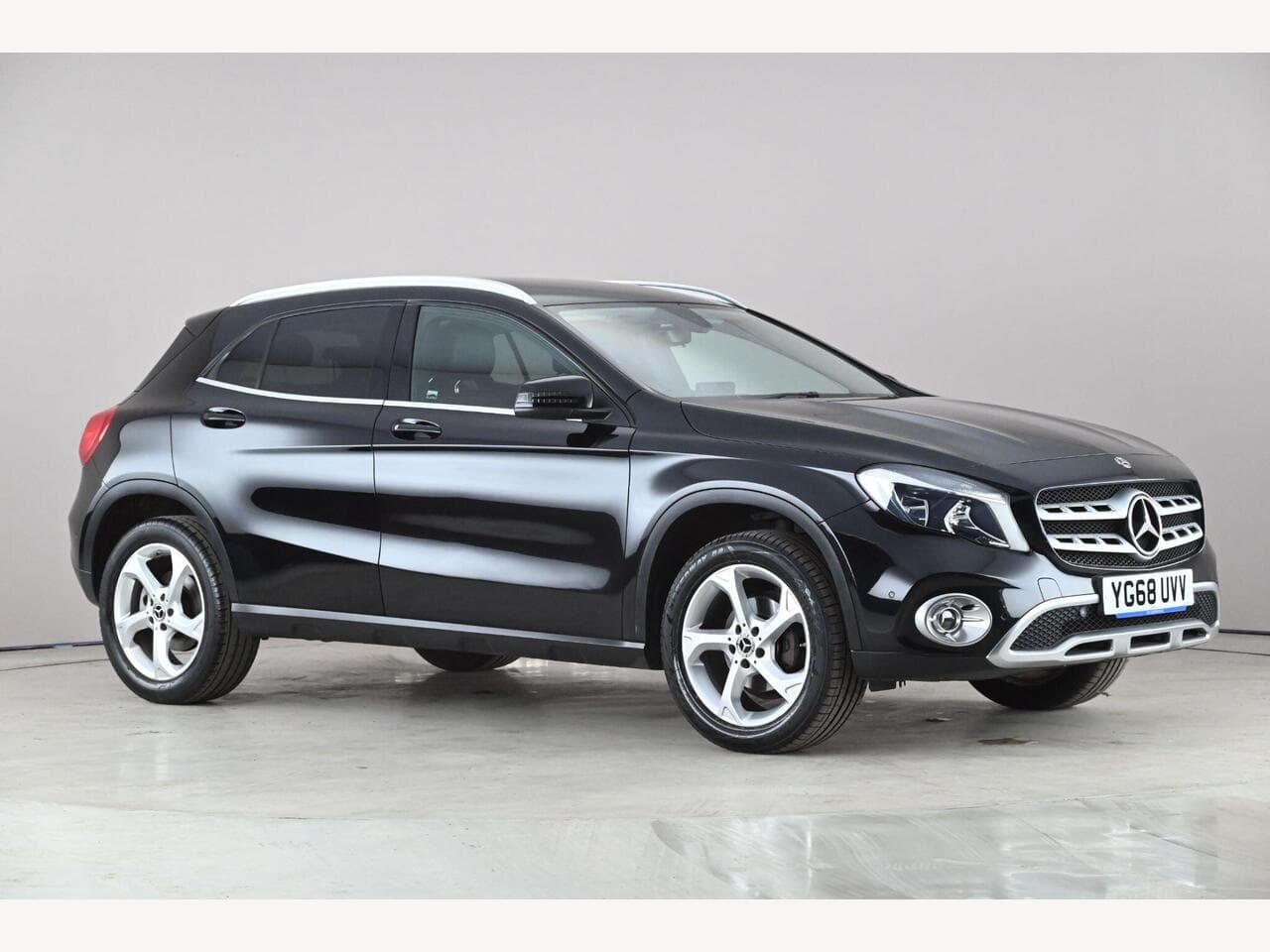 Mercedes-Benz GLA - Mercedes-Benz GLA 1.6 GLA200 Sport (Executive) 7G-DCT Euro 6 (s/s) 5dr