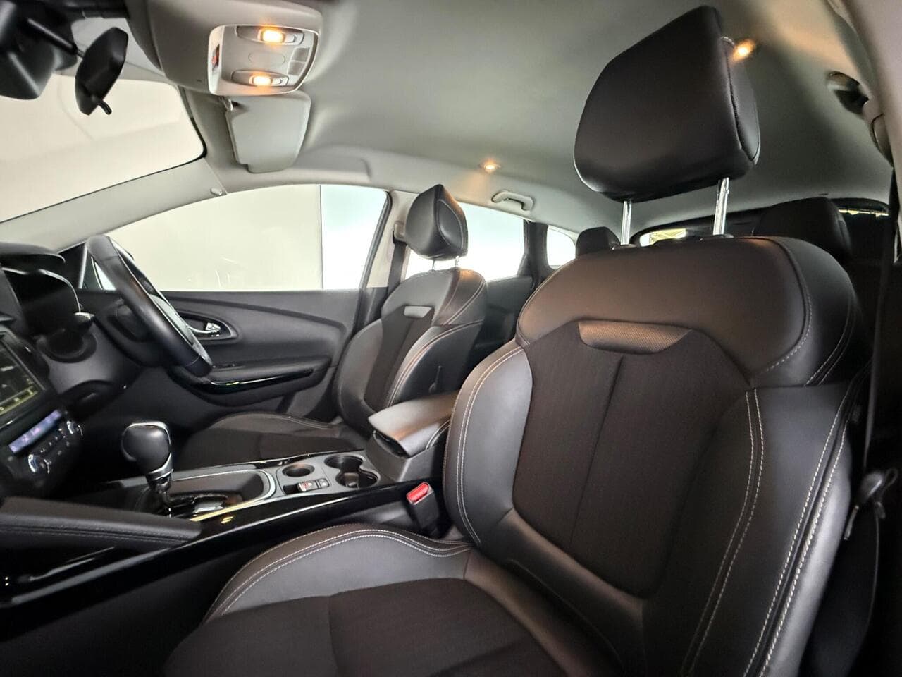 Renault Kadjar thumbnail Seat Front Passenger