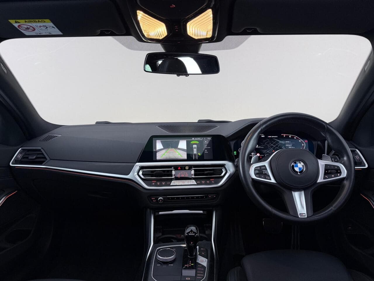 BMW 3 Series thumbnail Interior Front