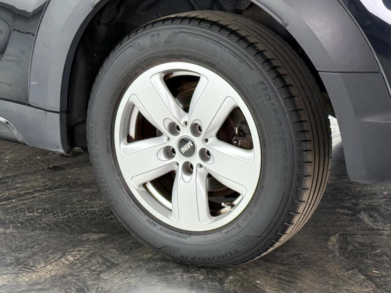 MINI Countryman thumbnail Wheel