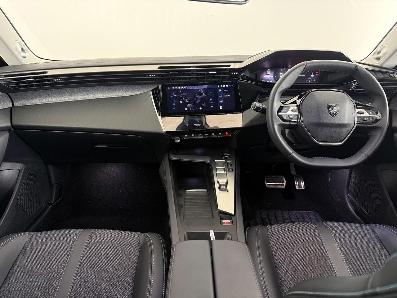 Peugeot 308 SW thumbnail Interior Front