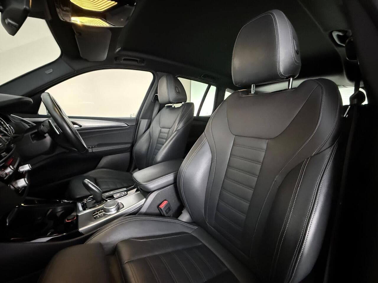 BMW X3 thumbnail Seat Front Passenger