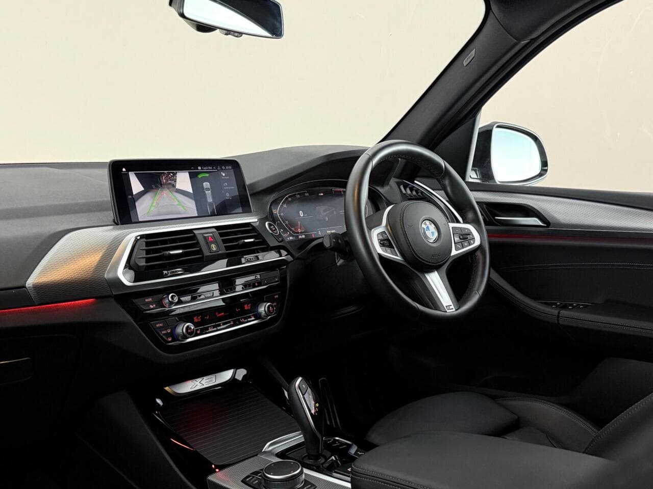 BMW X3 thumbnail Interior Front
