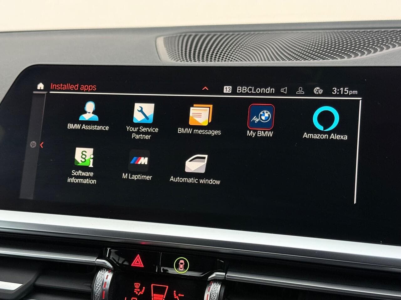 BMW 3 Series thumbnail Infotainment System