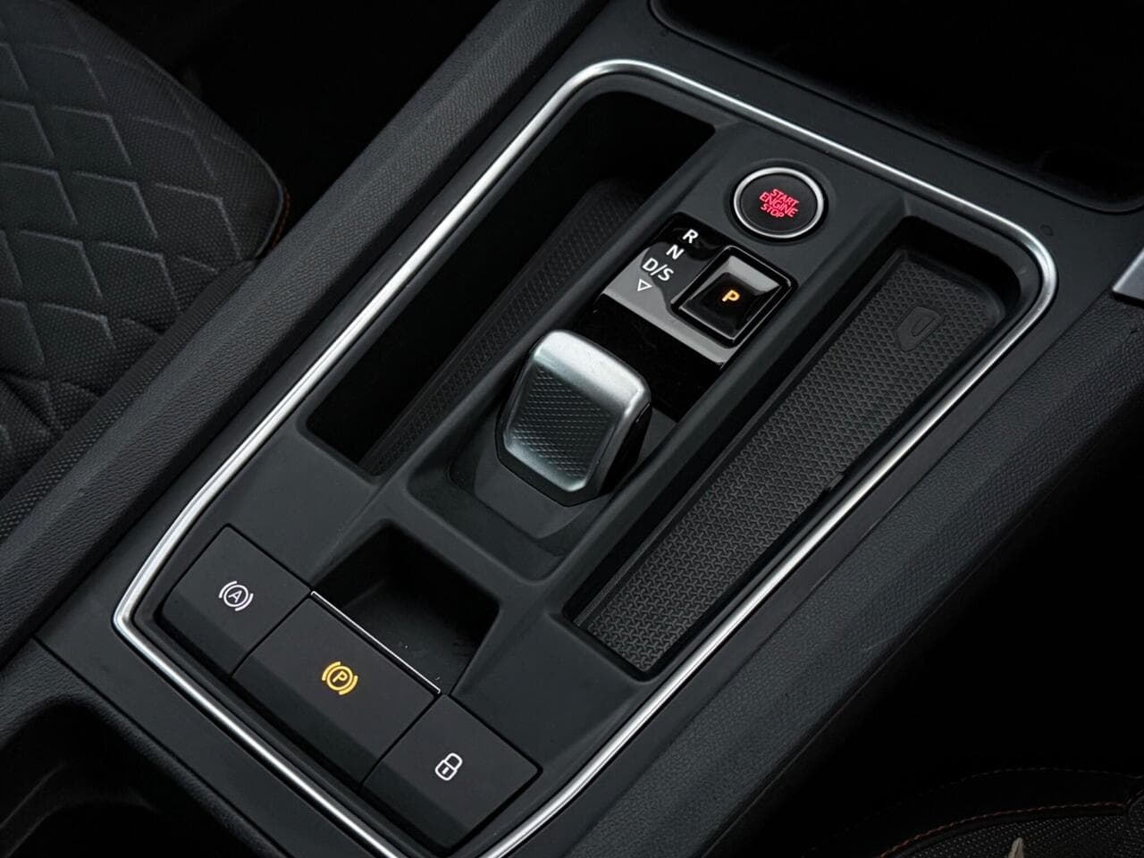 SEAT Leon thumbnail Misc Controls