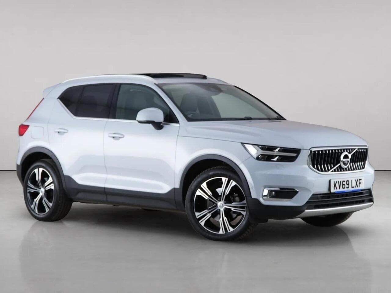 Volvo XC40 - Volvo XC40 2.0 T4 Inscription Pro Auto AWD Euro 6 (s/s) 5dr