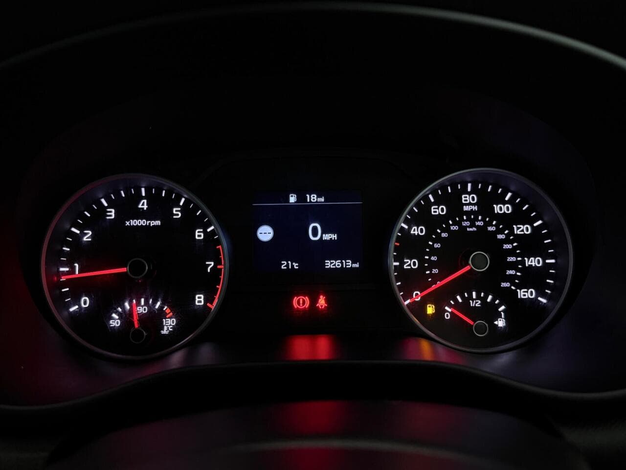 Kia Sportage thumbnail Driver Instruments