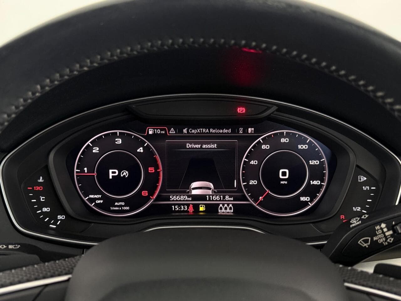 Audi Q5 thumbnail Driver Instruments