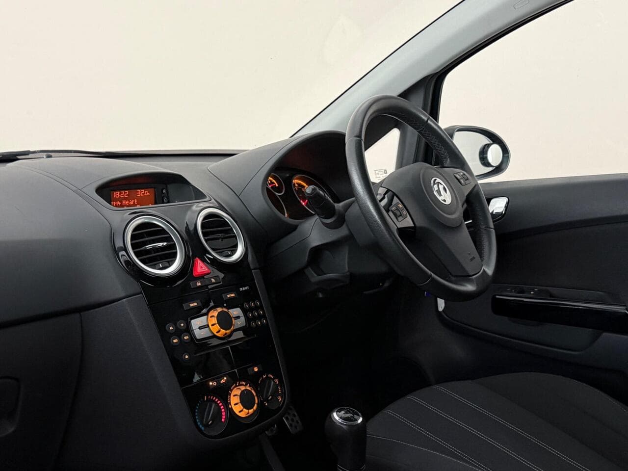 Vauxhall Corsa thumbnail Interior Front