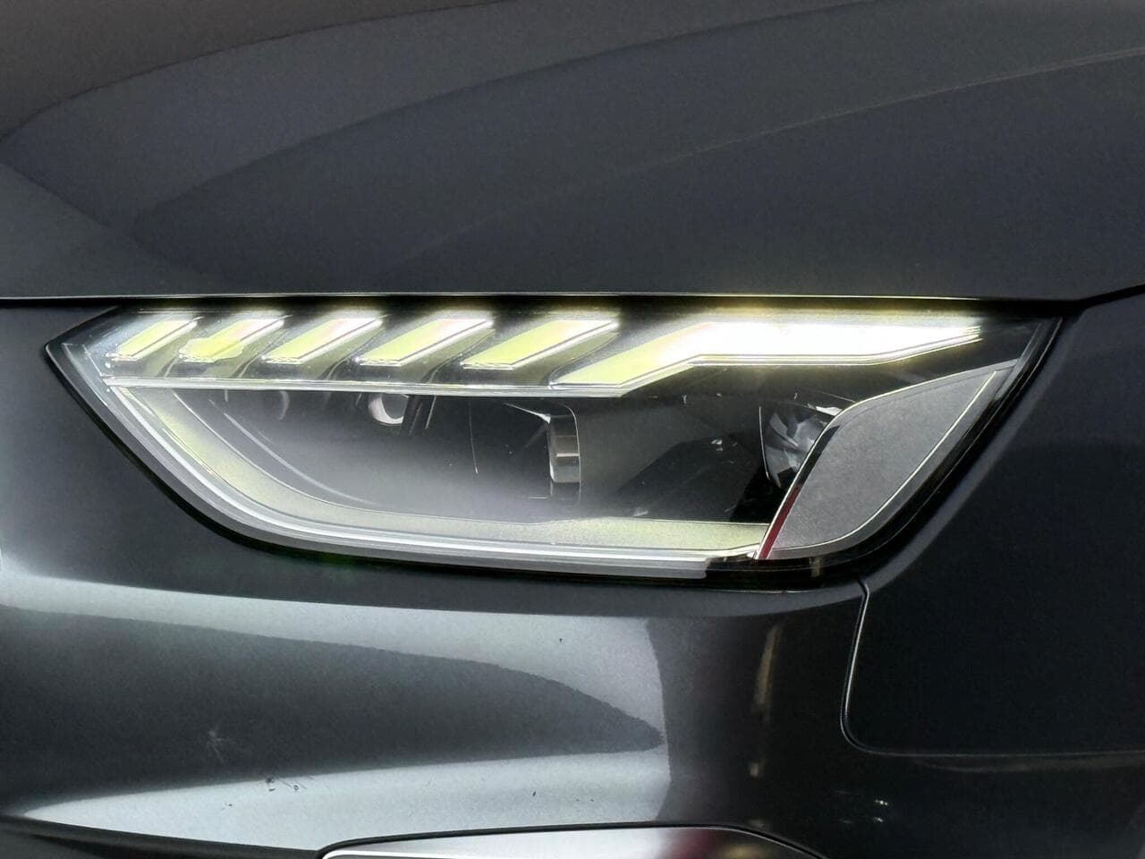Audi A4 Avant thumbnail Inconclusive