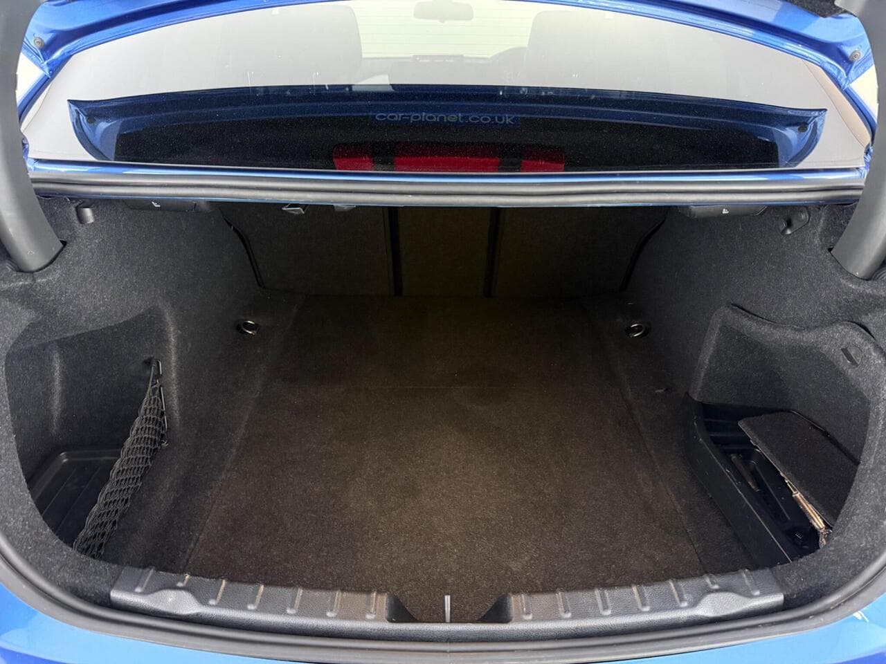 BMW 3 Series thumbnail Boot