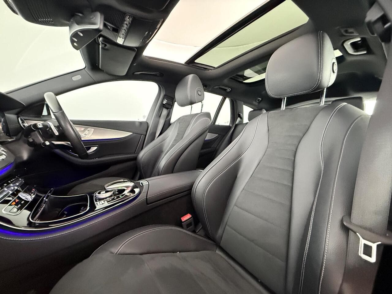 Mercedes-Benz E Class thumbnail Seat Front Passenger