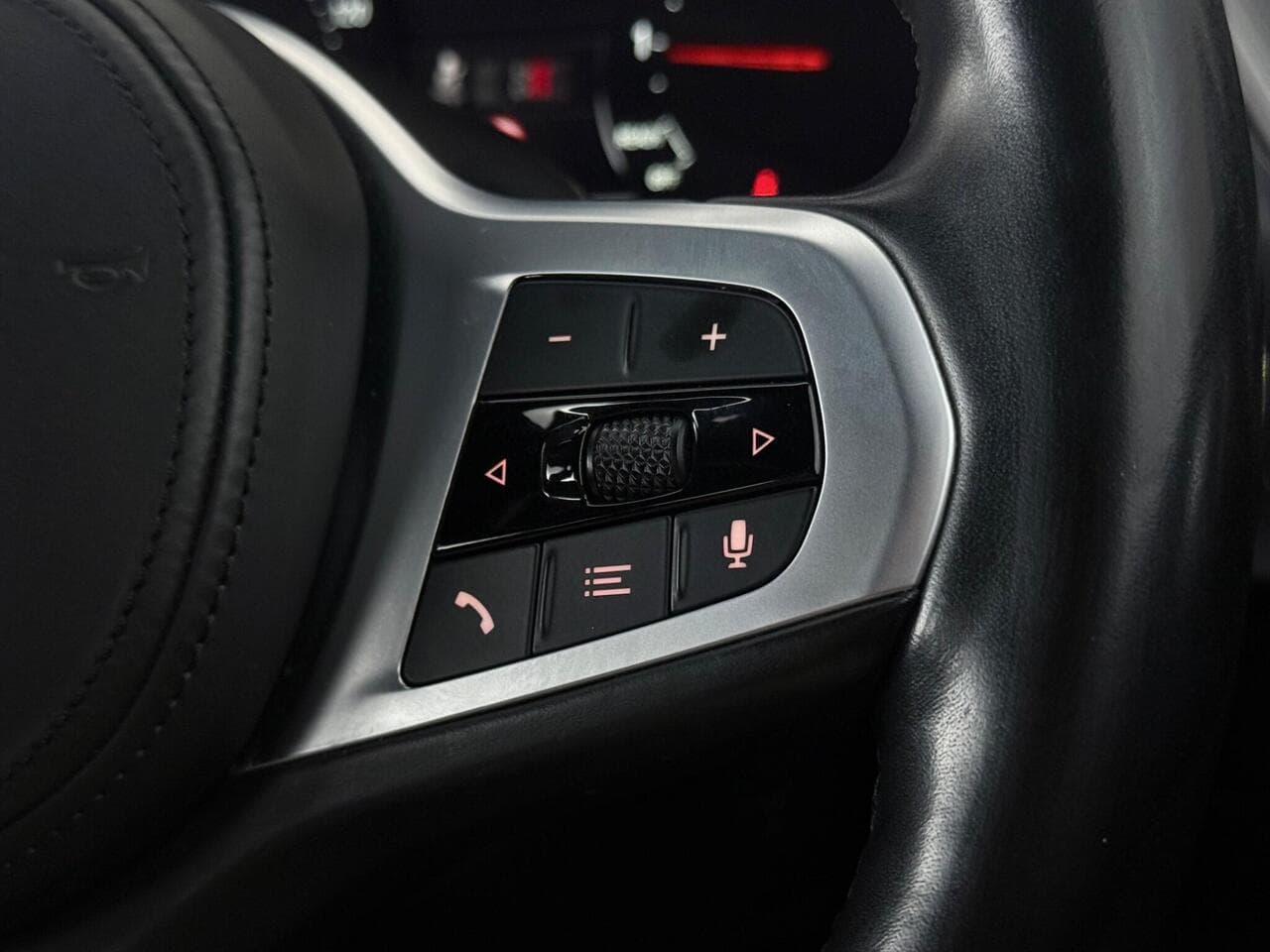 BMW 1 Series thumbnail Misc Controls