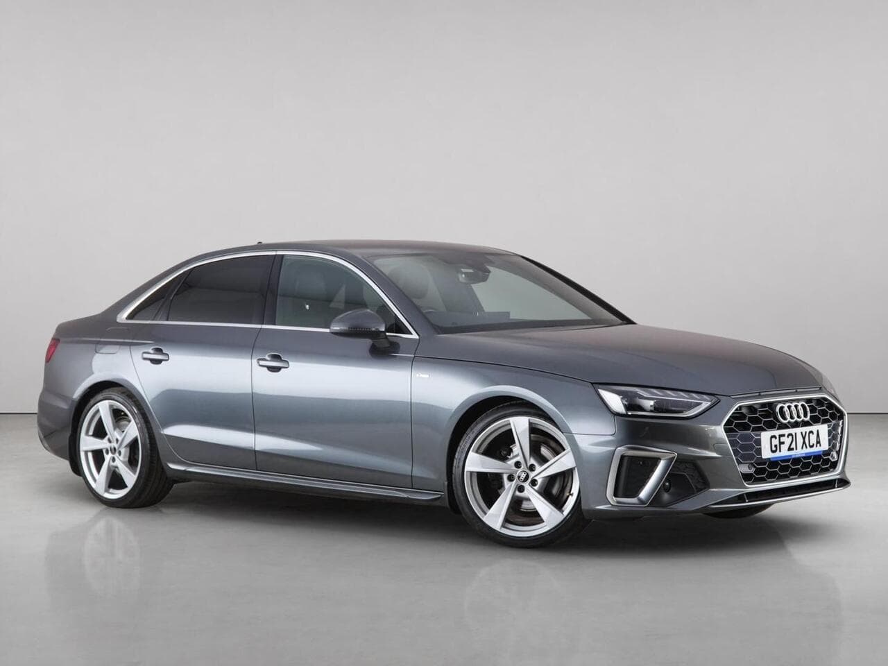 Audi A4 - Audi A4 2.0 TDI 35 S line S Tronic Euro 6 (s/s) 4dr
