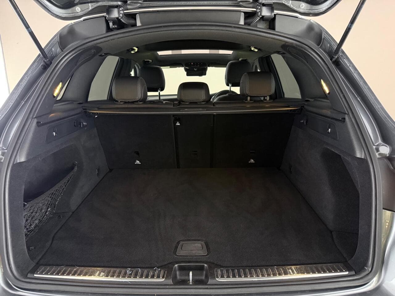 Mercedes-Benz GLC thumbnail Boot