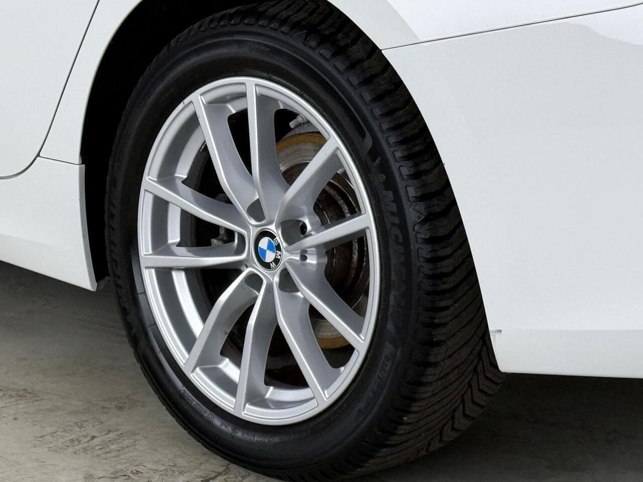BMW 3 Series thumbnail Wheel