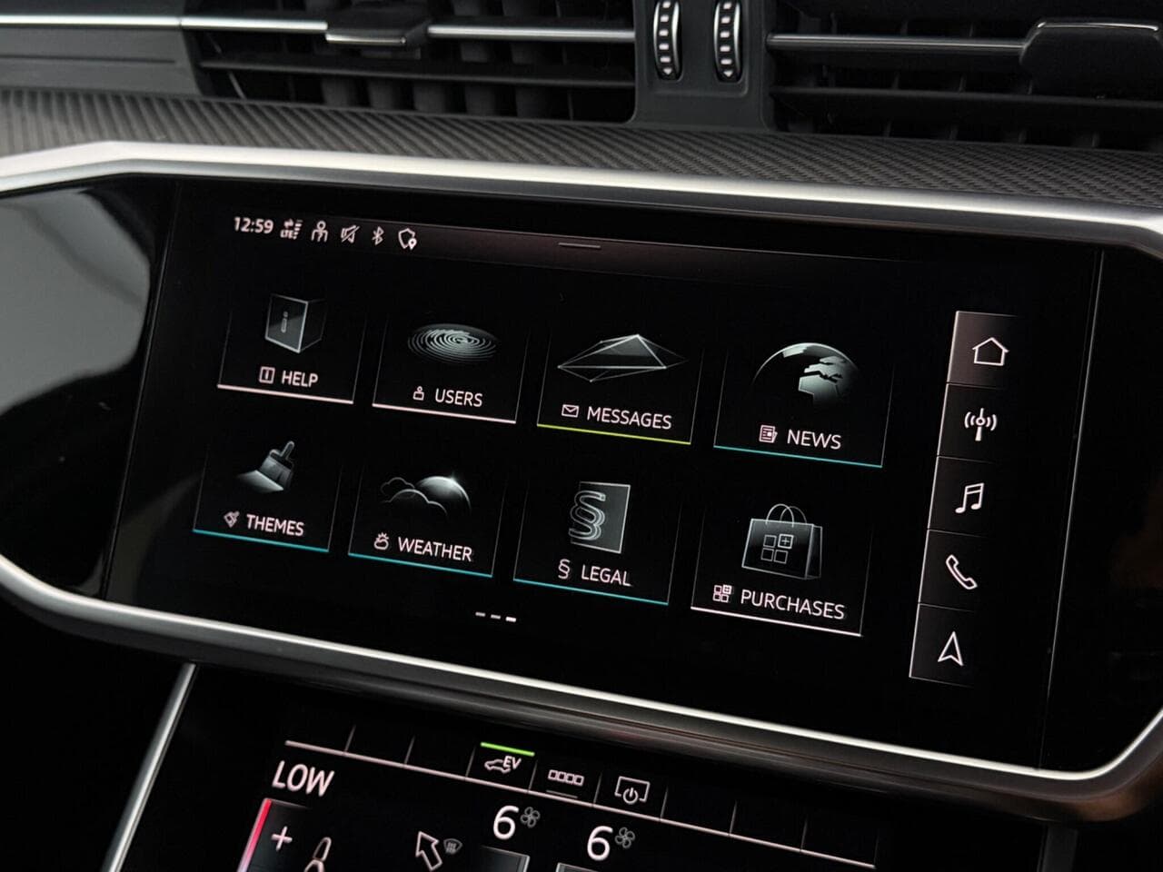 Audi A6 Avant thumbnail Infotainment System