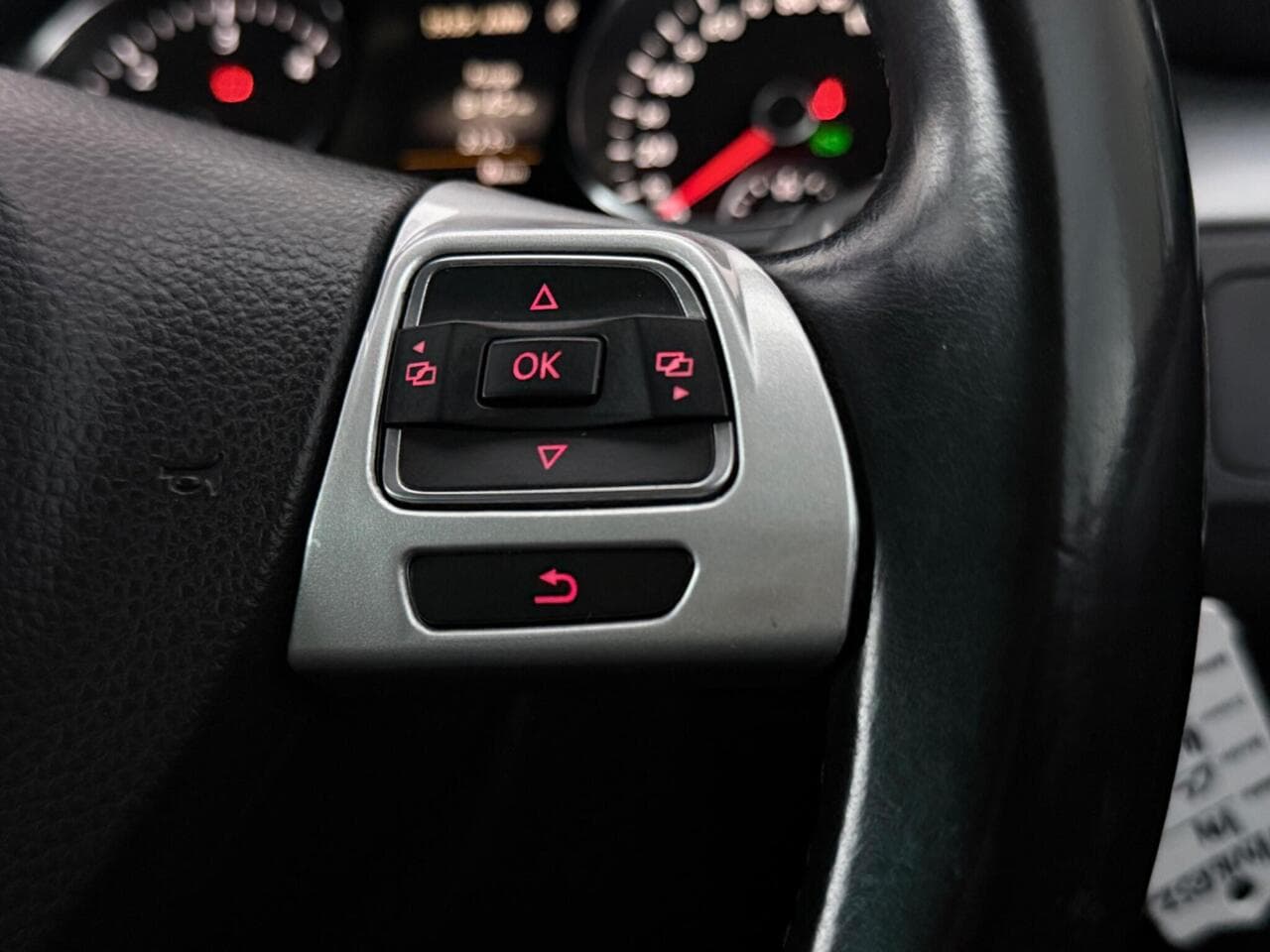Volkswagen CC thumbnail Misc Controls