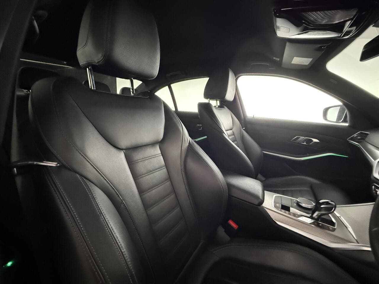 BMW 3 Series thumbnail Seat Driver