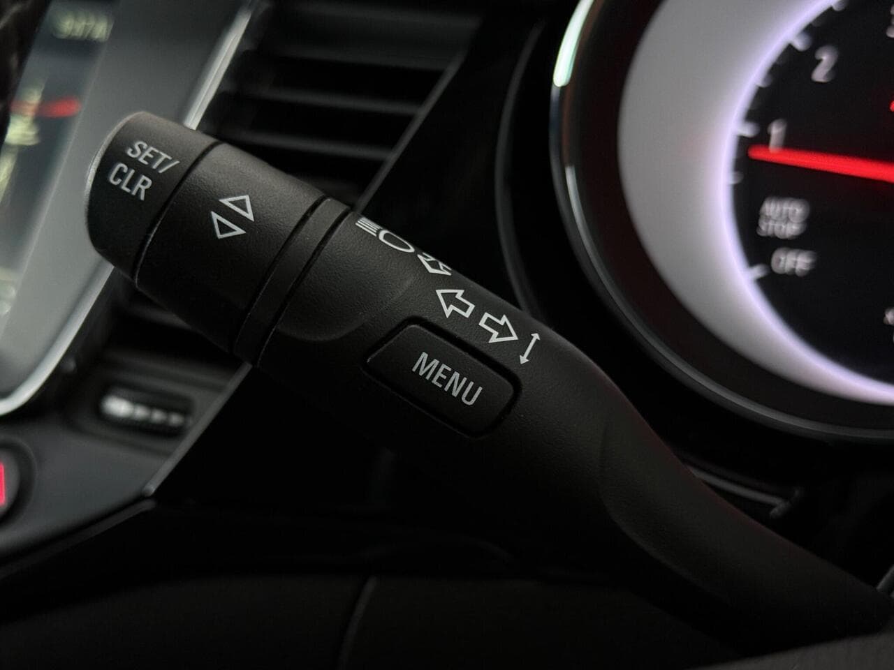Vauxhall Astra thumbnail Misc Controls