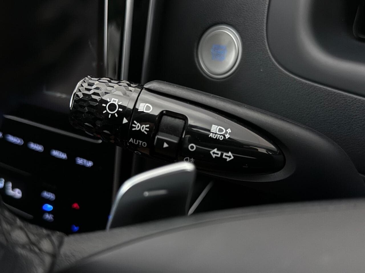 Hyundai TUCSON thumbnail Misc Controls