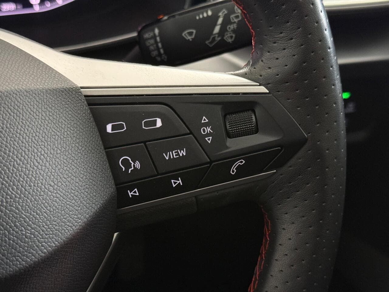 SEAT Leon thumbnail Misc Controls