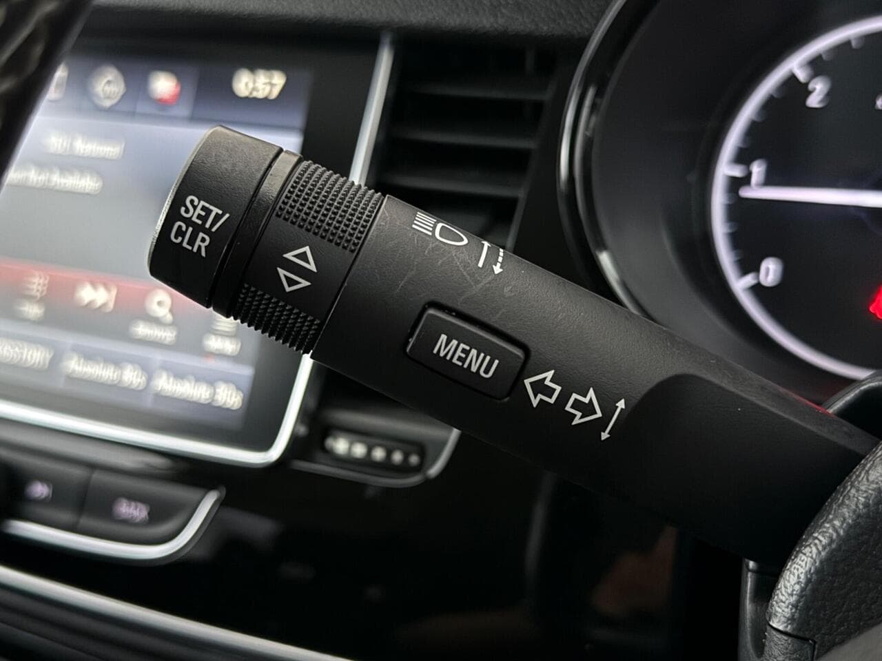 Vauxhall Mokka X thumbnail Misc Controls