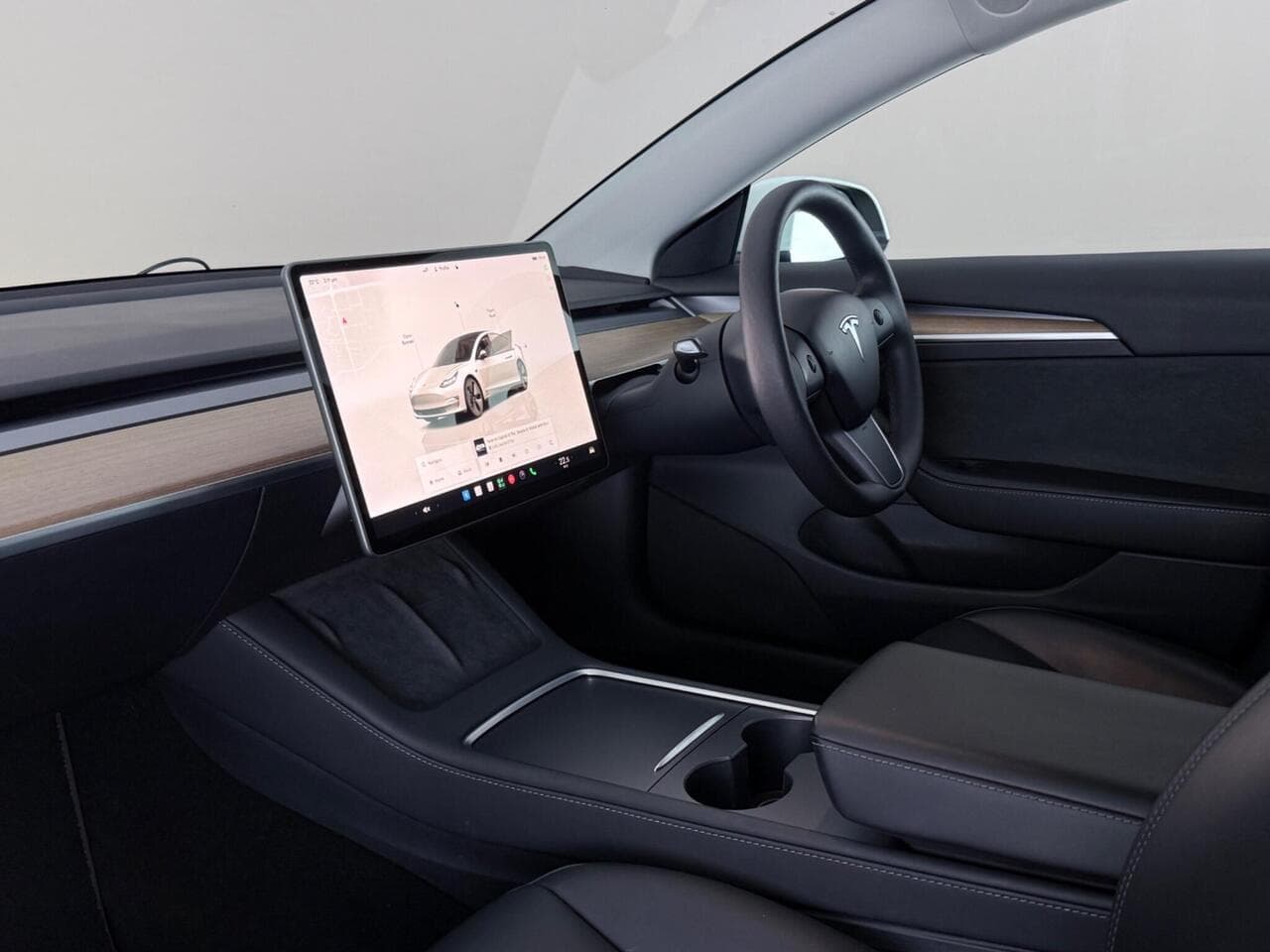 Tesla Model 3 thumbnail Interior Front