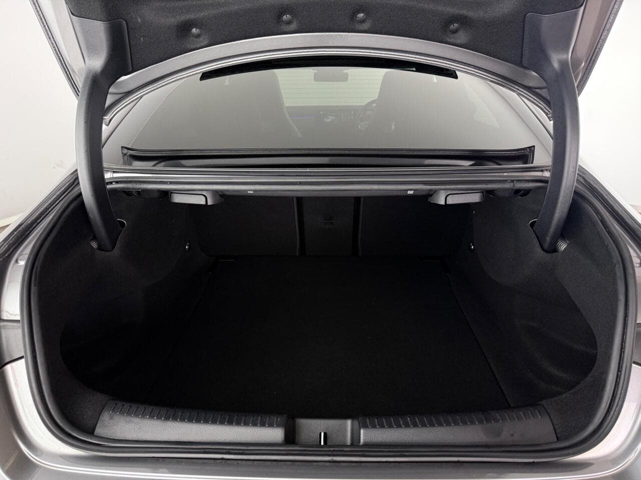 Mercedes-Benz CLA thumbnail Boot