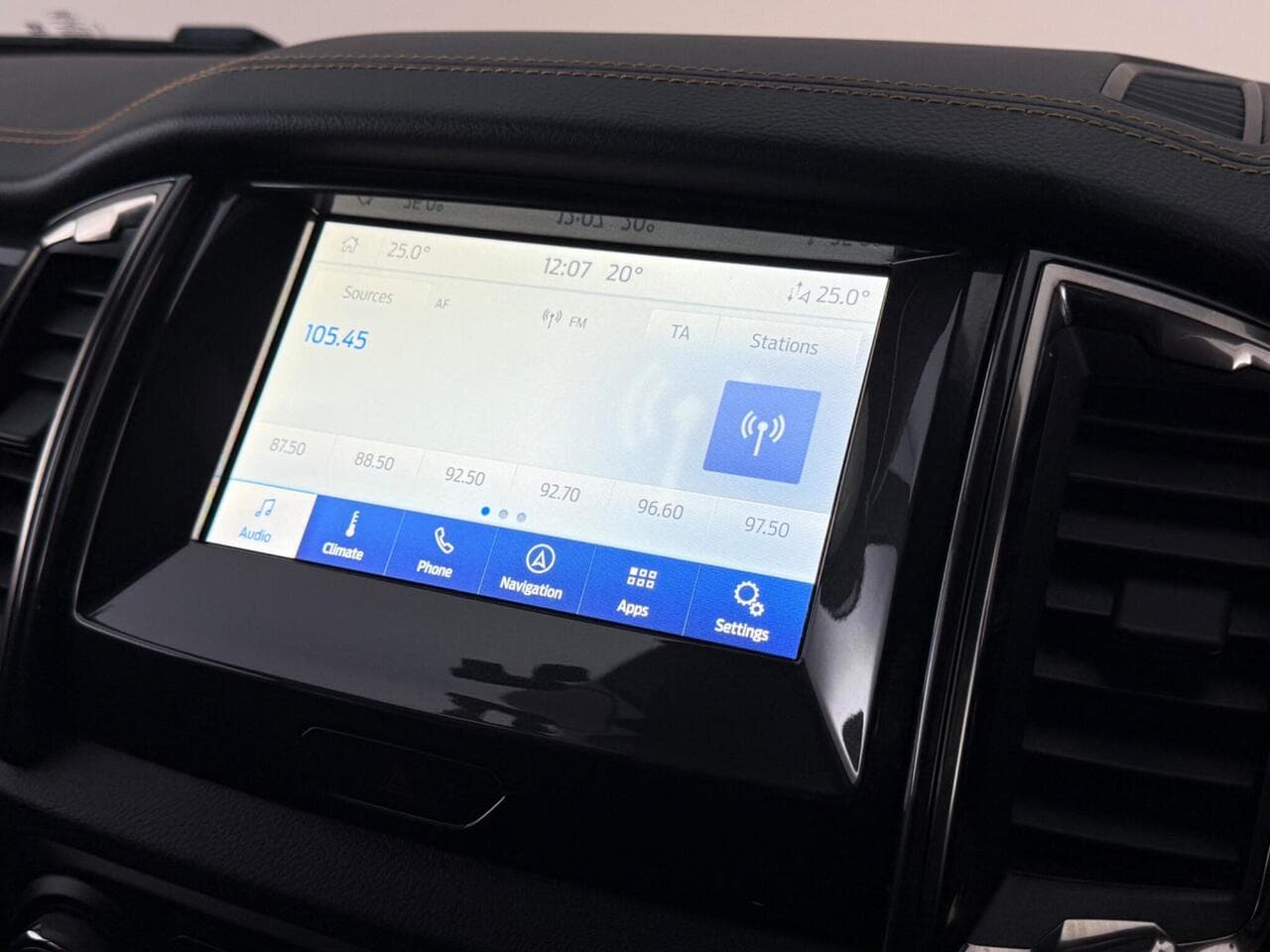Ford Ranger thumbnail Infotainment System